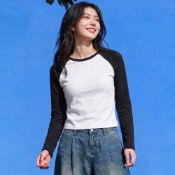 班尼路 美式长袖t恤女秋季2026新款小个子修身打底衫插肩内搭上衣H