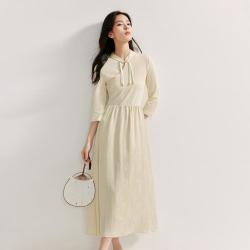 茵曼 新中式盘扣连衣裙2026秋季女装新款七分袖裙子