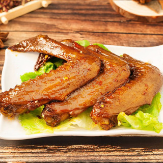 小胡鸭 锁鲜盒装小胡鸭鸭货鸭肉零食卤味新鲜现做户外露营 香辣味鸭翅锁鲜盒装125g