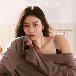 维密 维密 维密 Logo字母肩带小胸显大聚拢美式内衣女新款