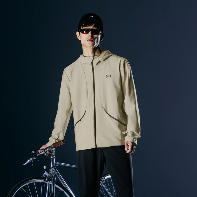通勤轻户外：安德玛 Unstoppable 男子梭织运动夹克 6014621