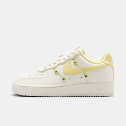 耐克 AIR FORCE 1空军一号奶油黄小雏菊女子运动板鞋