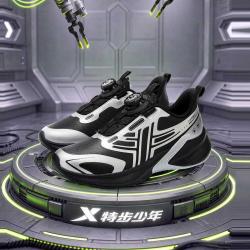 特步 轻质舒适防滑耐磨抗造2026新品男中大童春秋旋钮扣运动跑步鞋