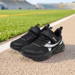 特步 超轻舒适减压男中大童秋季2026新品魔术贴户外跑步鞋
