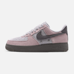 耐克 滔搏丨NIKE耐克女子AIR FORCE 1低帮复古运动休闲鞋IZ6168-001