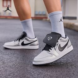 耐克 男鞋AIR JORDAN 1 LOW SE运动鞋跑步鞋IR2278-100