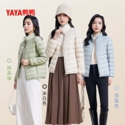 YAYA 鸭鸭轻薄羽绒服女2026年秋冬短款立领修身舒适上衣内胆保暖外套J