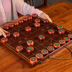冠小二 中国象棋实木带木质棋盘成人大号便携棋子红花梨木黑檀送长辈礼物