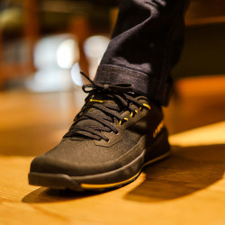 LA SPORTIVA TX1 城市户外休闲鞋轻量徒步鞋登山鞋攀岩接近鞋男女款 黑/黄