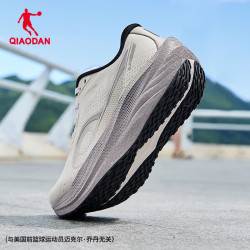 乔丹 领航600 巭TURBO回弹 女子厚底慢跑鞋 QXB022253213R 古瓷白/朱樱褐 36