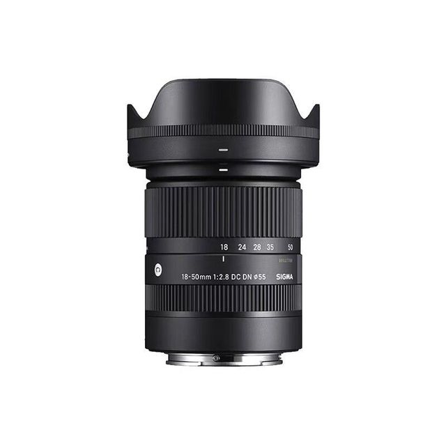 适马 18-50mm F2.8 半画幅微单变焦镜头