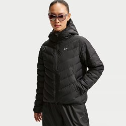 耐克 滔搏NIKE耐克保暖短款连帽休闲排骨羽绒服夹克女IF5884-010