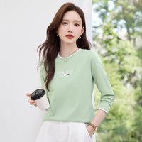 移动端：正肩女士长袖t恤春秋内搭可外穿打底衫2026新款高端洋气绿色上衣