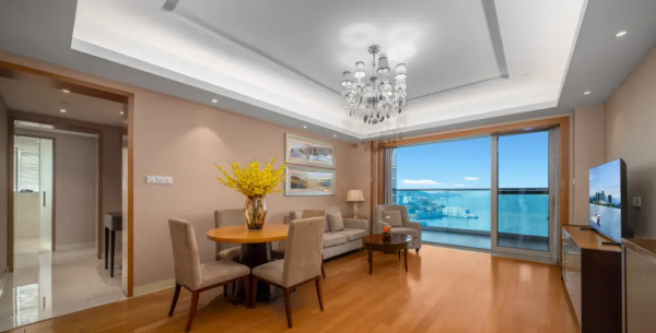 170m²湖景别墅！千岛湖绿城度假酒店 5号楼湖景两卧室豪华套房1晚套餐（含早+4人自助餐+旅拍）