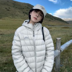 劲司 90白鸭绒轻薄排骨羽绒服女短款秋冬季小个子短款连帽时尚保暖外套