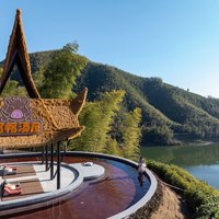 湖州安吉天空之城君澜度假酒店 豪华湖景帐篷大床房1晚+小暖锅套餐1份+汤泉+全程不加价