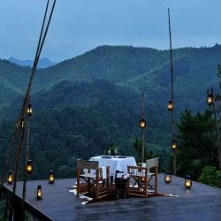 莫干山 裸心谷 夯土小屋圆床2晚 含晚餐+500元额度+徒步