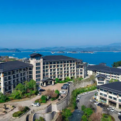 千岛湖开元名庭 高级园景大床房带阳台2晚 含双早+双人午晚餐