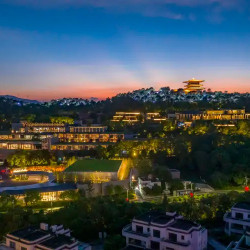 南太湖山庄 园景别墅双床房1晚 含双早+儿童早+旅拍