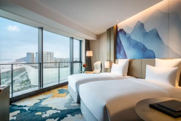 舟山雅高铂尔曼 豪华海景双床房2晚连住 含早+面食+码头接送