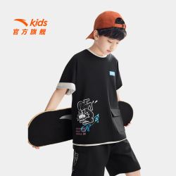 安踏 少年顽家安踏儿童T恤男大童黑色短T2026年夏季新款印花短袖t恤