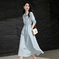 晚白 知性通勤可挽袖浅蓝衬衫裙2026秋冬新款抽绳收腰显瘦连衣长裙